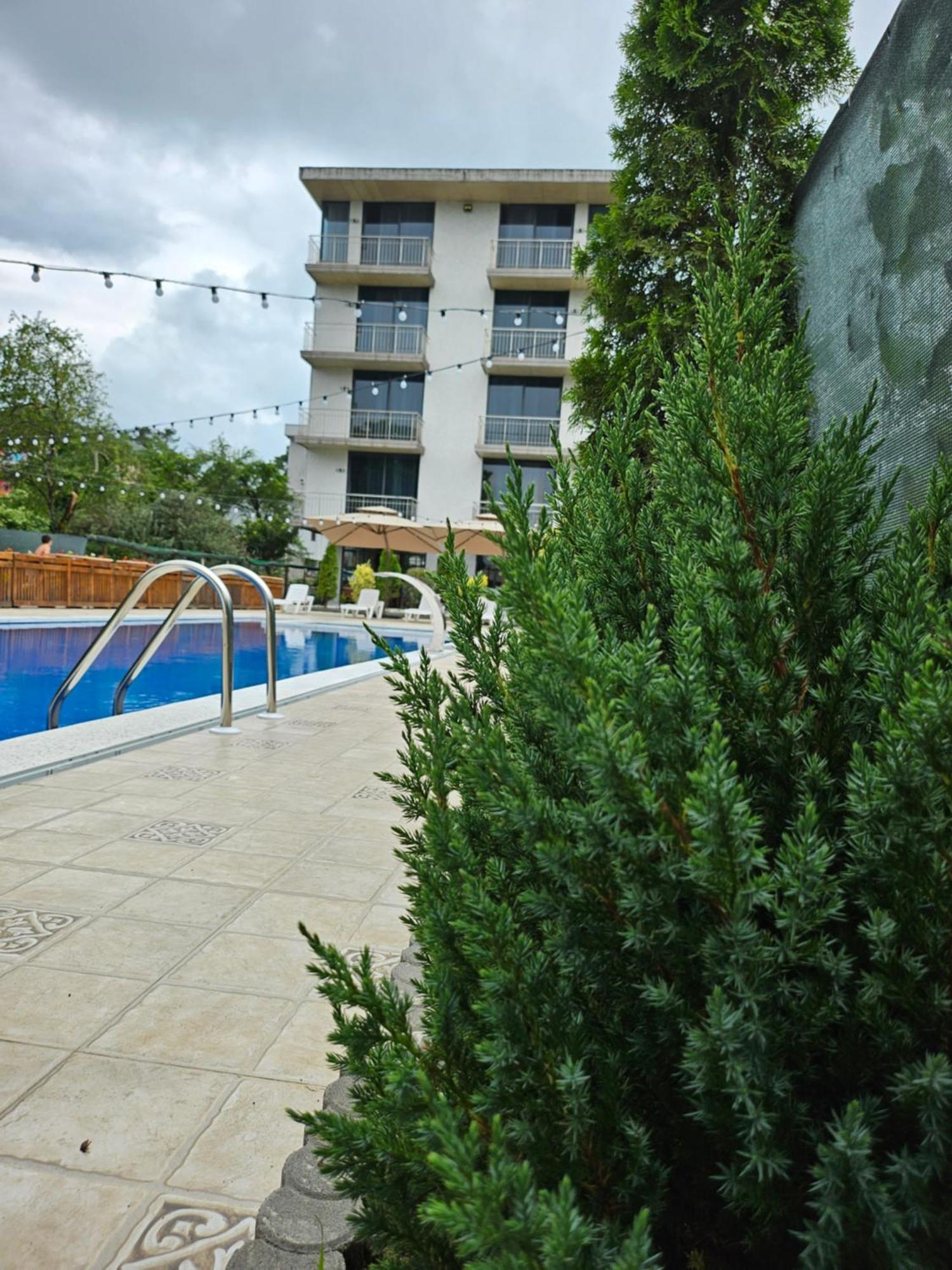 Green Terrace Kobuleti Exterior foto
